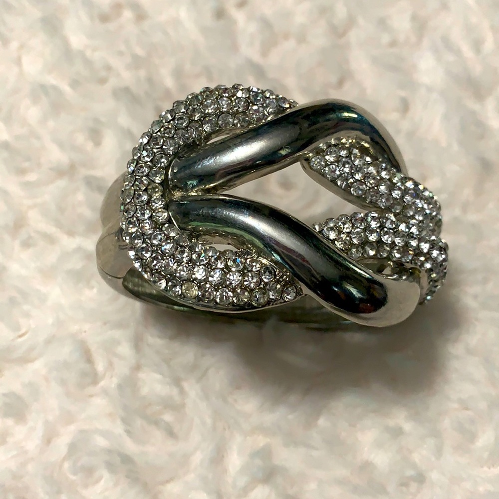 Beautiful Silver Knot Cuff Bracelet